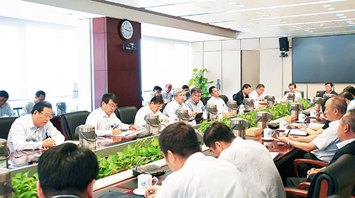 航空工业召开党组扩大会议传达学习中办 《关于进一步激励广大干部新时代新担当新作为的意见》.jpg